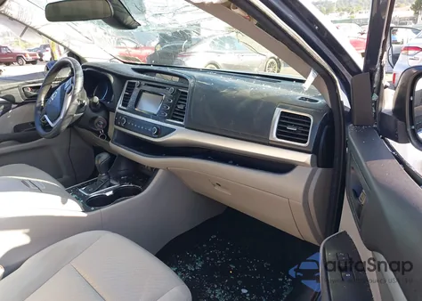 2018 Toyota Highlander Le from USA, damaged, VIN 5TDBZRFH0JS862844